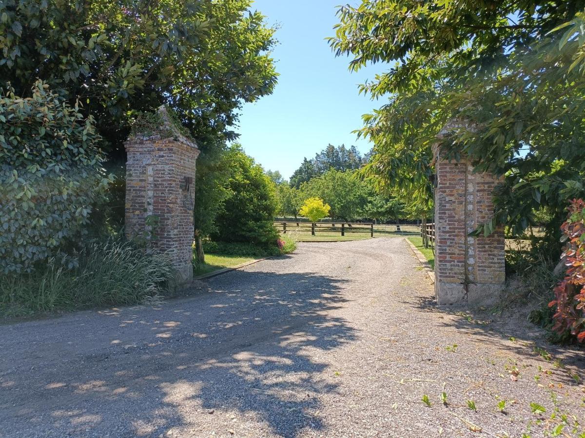 Domaine De Janville Paluel 外观 照片